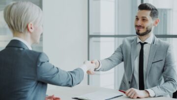 Quanto custa contratar o primeiro funcionário CLT para a sua empresa